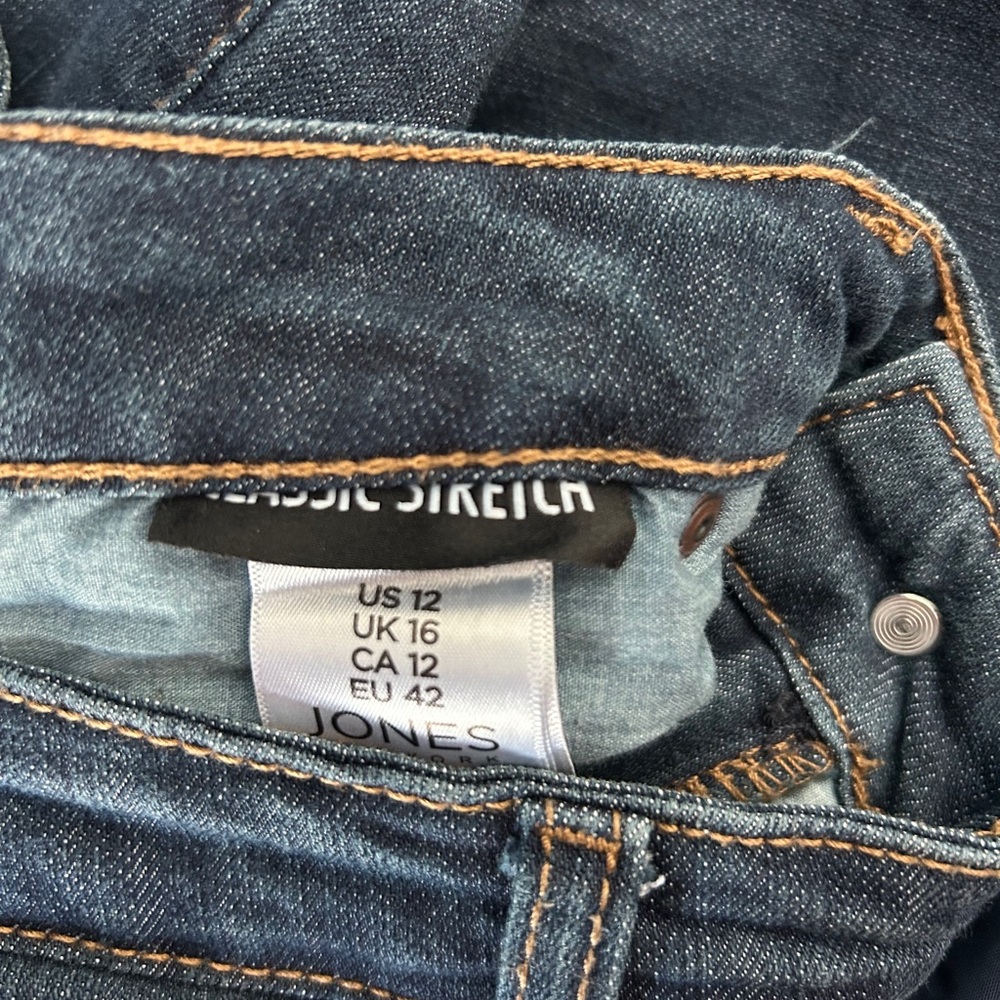 Jones New York Women’s Jeans, Lexington ankle, size 12, Deep Blue